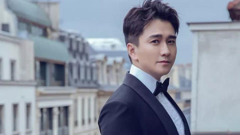 养蜂人 (英语版)